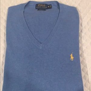 Polo sweater v neck